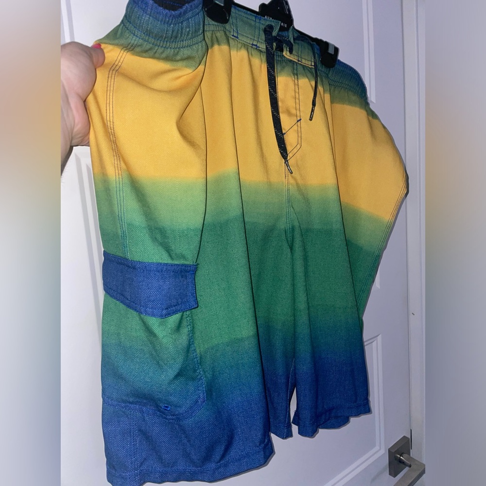 EUC O’Neill colorful Swim trunks for men XXL